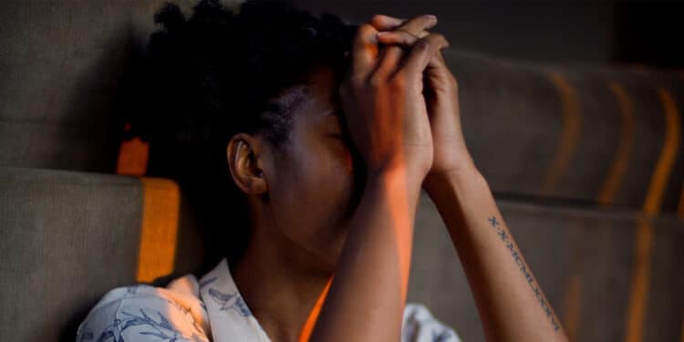 sad-depressed-person-750x375